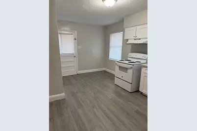 1909 Dorothy Drive, Grand Prairie, TX 75051 - Photo 6