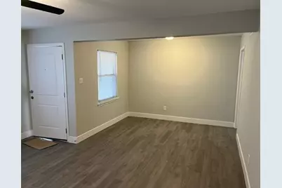 1909 Dorothy Drive, Grand Prairie, TX 75051 - Photo 4