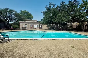 1809 E Grauwyler Rd, Irving, TX 75061 - Photo 16