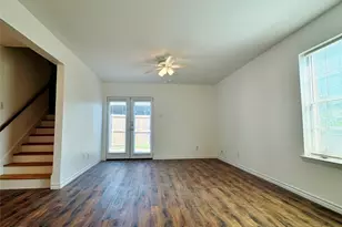 1809 E Grauwyler Rd, Irving, TX 75061 - Photo 4