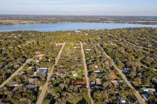 2904 Cedarhill St, Granbury, TX 76048 - Photo 1