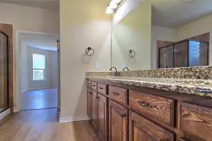 13836 Hot Springs Ln, Frisco, TX 75035 - Photo 12