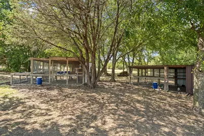 3750 Preakness Court, Cleburne, TX 76033 - Photo 32