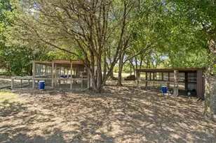 3750 Preakness Ct, Cleburne, TX 76033 - Photo 32