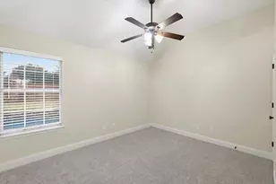 8133 Pecan Ridge Dr, North Richland Hills, TX 76182 - Photo 30