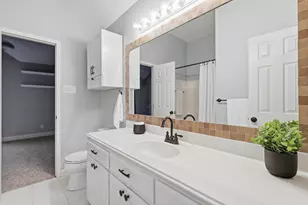 8133 Pecan Ridge Dr, North Richland Hills, TX 76182 - Photo 28