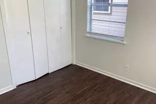 621 Hillside Dr, Sherman, TX 75090 - Photo 12