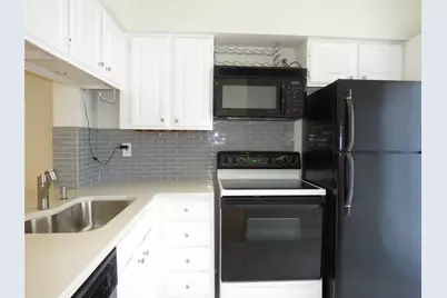 5757 E University Boulevard #25A, Dallas, TX 75206 - Photo 6