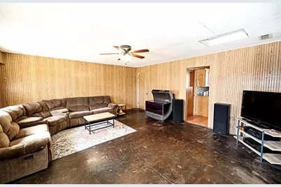 220 Tanglewood Street, Bowie, TX 76230 - Photo 18