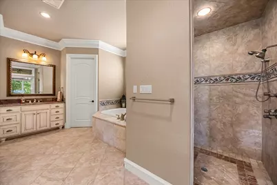 1206 E Baja Court, Granbury, TX 76048 - Photo 14