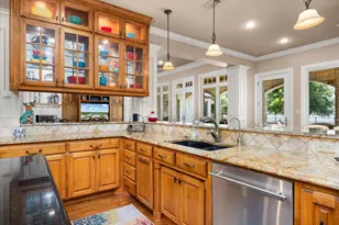 1206 E Baja Ct, Granbury, TX 76048 - Photo 8