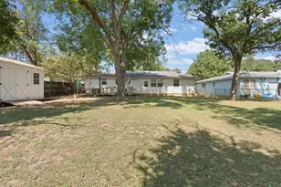 805 Marengo St, Cleburne, TX 76033 - Photo 26