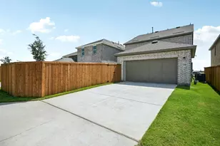 3308 Dillonwood, Celina, TX 75009 - Photo 2