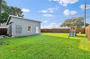 3730 Texas Dr, Dallas, TX 75211 - Photo 28