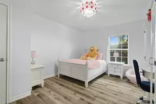 3730 Texas Dr, Dallas, TX 75211 - Photo 14