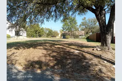 1220 Maple Street, Bonham, TX 75418 - Photo 4