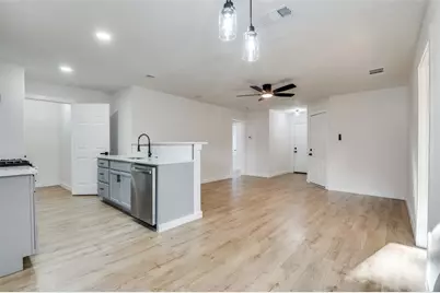 4129 Easter Avenue, Dallas, TX 75216 - Photo 8
