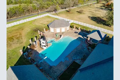 1990 Broken Lance Lane, Rockwall, TX 75032 - Photo 4