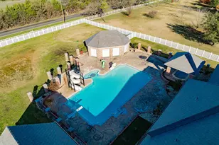 1990 Broken Lance Ln, Rockwall, TX 75032 - Photo 4