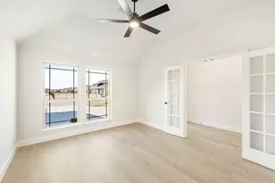 355 Paddle Boat Dr, Granbury, TX 76049 - Photo 6