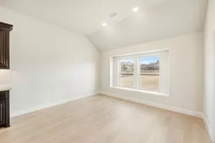 355 Paddle Boat Dr, Granbury, TX 76049 - Photo 20