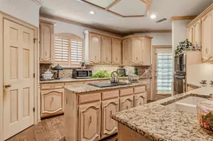 3209 Shannons Pl, Garland, TX 75043 - Photo 10