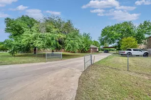 2618 S 2nd St, Waco, TX 76706 - Photo 28