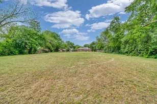 2618 S 2nd St, Waco, TX 76706 - Photo 26