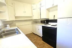 2621 N Locust St, Denton, TX 76209 - Photo 12