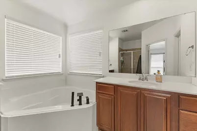 4706 Lakeway Drive, Garland, TX 75043 - Photo 24