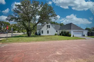 811 W Main St, Olney, TX 76374 - Photo 38