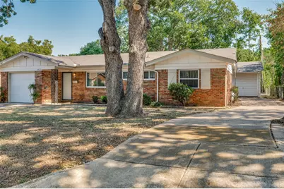 2605 Carten Street, Fort Worth, TX 76112 - Photo 2