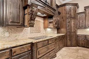 8460 Spicewood Springs Rd, China Spring, TX 76633 - Photo 10