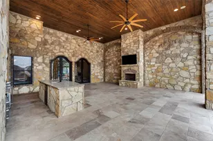 8460 Spicewood Springs Rd, China Spring, TX 76633 - Photo 30
