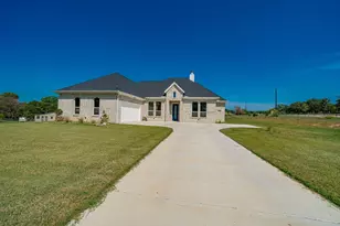 2000 Sweet Springs Rd, Weatherford, TX 76088 - Photo 1