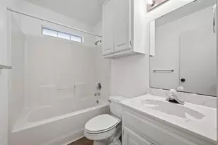 8 S Sharon Dr, Krum, TX 76249 - Photo 16
