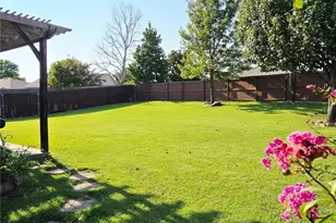 9520 George Washington Dr, McKinney, TX 75072 - Photo 2