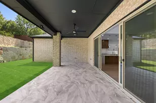 9008 Crosswind Dr, Fort Worth, TX 76179 - Photo 12