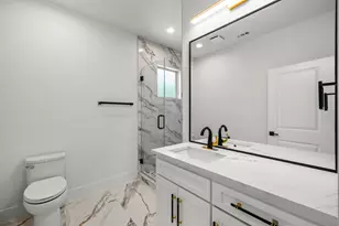 9008 Crosswind Dr, Fort Worth, TX 76179 - Photo 36