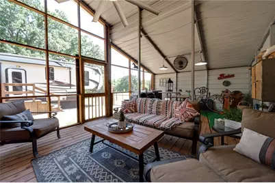 994 Cr 2770, Honey Grove, TX 75446 - Photo 20