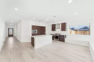 1552 Laurel Ave, Aubrey, TX 76227 - Photo 12