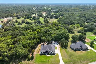 2021 Shady Crk Xing, Azle, TX 76020 - Photo 4