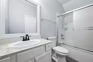 626 SE 4th St, Grand Prairie, TX 75051 - Photo 26