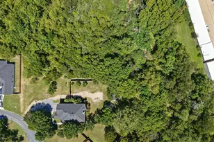 626 SE 4th St, Grand Prairie, TX 75051 - Photo 32