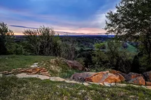 1111 Brazos Dr, Mineral Wells, TX 76067 - Photo 4