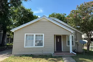 1021 Green St, Stephenville, TX 76401 - Photo 12