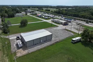 403 N Donation St, Tioga, TX 76271 - Photo 4