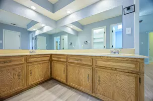 900 E Berkeley Dr, Richardson, TX 75081 - Photo 22