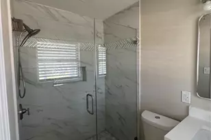 1315 W Hull St, Denison, TX 75020 - Photo 8