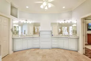 2208 Waters Edge Dr, Granbury, TX 76048 - Photo 18